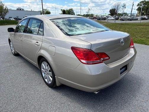 Desert Sand Mica 2007 Toyota Avalon XLS