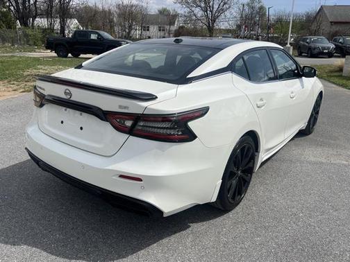 2023 Nissan Maxima SR Xtronic CVT