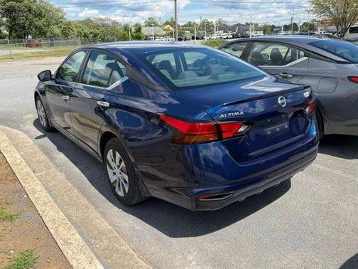 Deep Blue Pearl 2021 Nissan Altima S FWD