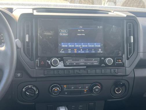2025 Nissan Frontier S