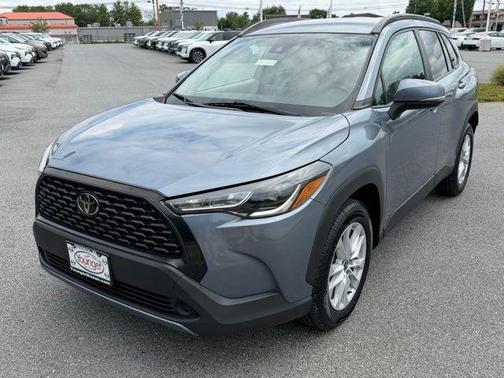 Sonic Silver 2022 Toyota Corolla Cross LE
