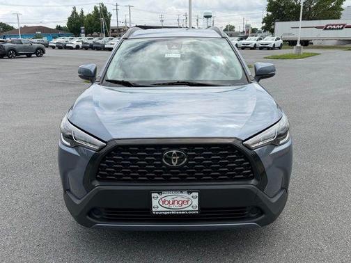 Sonic Silver 2022 Toyota Corolla Cross LE