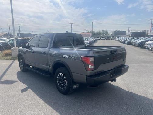 2024 Nissan Titan PRO-4X