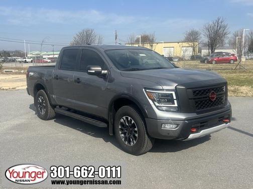 2024 Nissan Titan PRO-4X