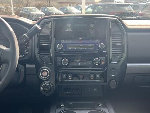 2024 Nissan Titan PRO-4X