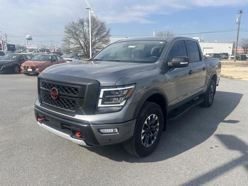 2024 Nissan Titan PRO-4X