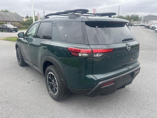 2025 Nissan Pathfinder Rock Creek 4WD