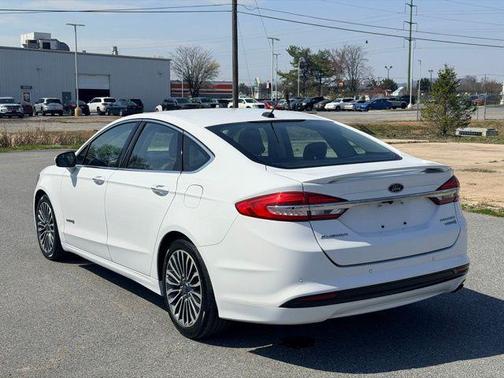 2017 Ford Fusion Hybrid Titanium