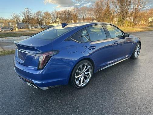 2022 Cadillac CT5 Sport