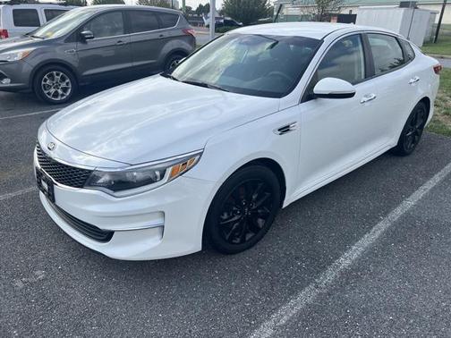 2017 Kia Optima LX