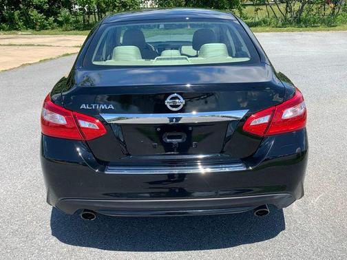 Super Black 2017 Nissan Altima 2.5 S