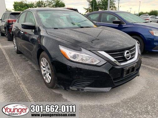 Super Black 2017 Nissan Altima 2.5 S