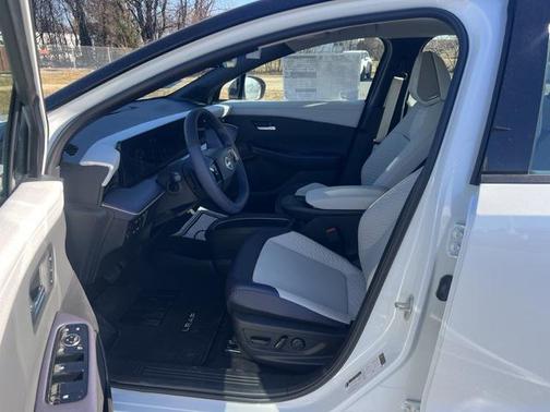 2026 Nissan Leaf PLATINUM+