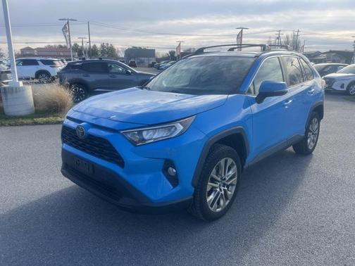 2019 Toyota RAV4 XLE Premium