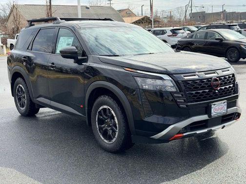 Super Black 2026 Nissan Pathfinder Rock Creek