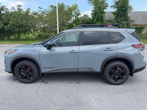 Boulder Gray Pearl 2026 Nissan Rogue Rock Creek