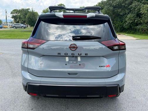 Boulder Gray Pearl 2026 Nissan Rogue Rock Creek
