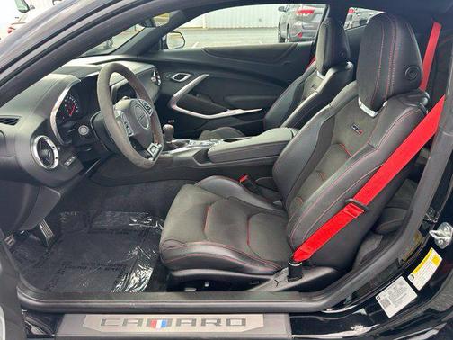 Mosaic Black Metallic 2019 Chevrolet Camaro ZL1