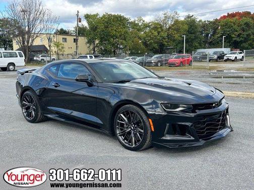 Mosaic Black Metallic 2019 Chevrolet Camaro ZL1
