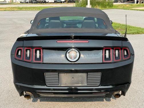 Black 2014 Ford Mustang V6 Premium
