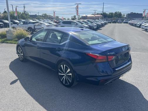 2020 Nissan Altima SR Intelligent AWD