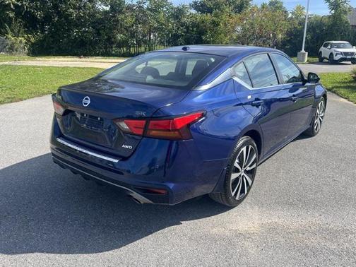 2020 Nissan Altima SR Intelligent AWD