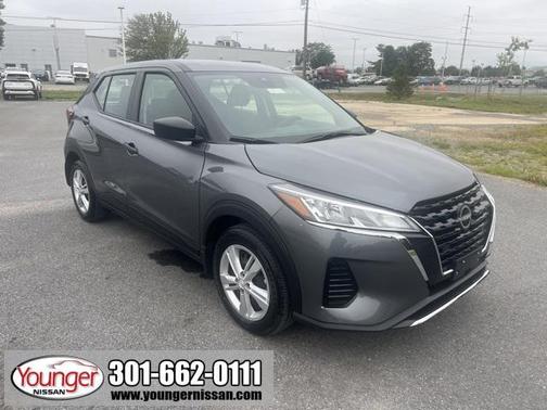 2024 Nissan Kicks S