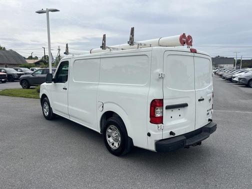 2015 Nissan NV Cargo NV2500 HD SV V6
