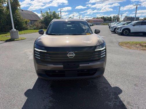 Canyon Bronze Metallic 2025 Nissan Kicks SV