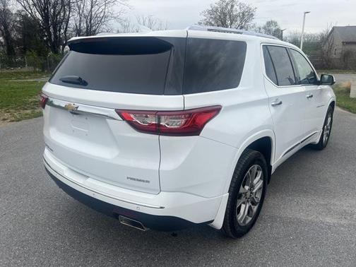 2021 Chevrolet Traverse Premier
