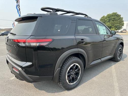 2025 Nissan Pathfinder Rock Creek 4WD