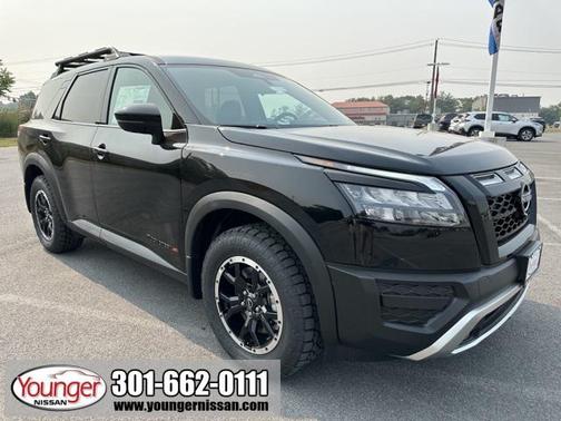2025 Nissan Pathfinder Rock Creek 4WD
