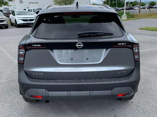 Gun Metallic 2026 Nissan Kicks SV