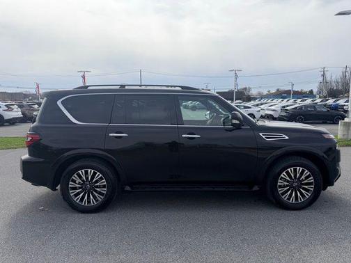 Super Black 2023 Nissan Armada SL 4WD