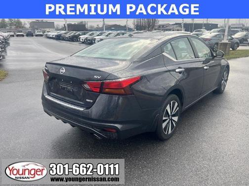 2022 Nissan Altima 2.5 SV