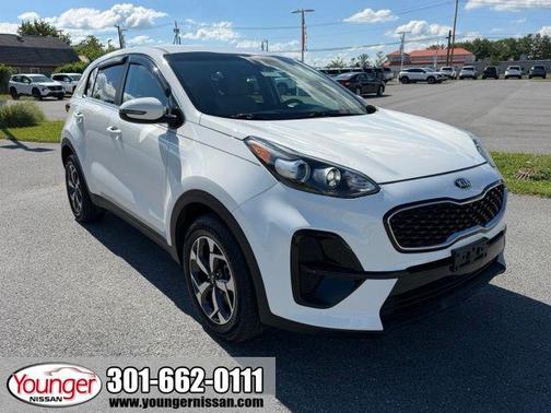 Clear White 2020 Kia Sportage LX