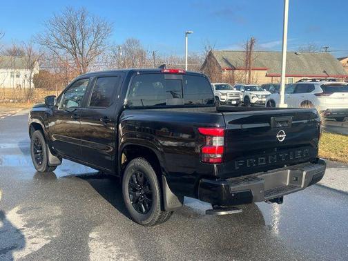 2026 Nissan Frontier SV