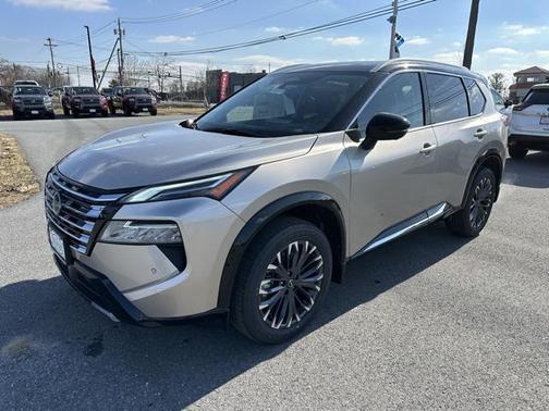 2025 Nissan Rogue Platinum