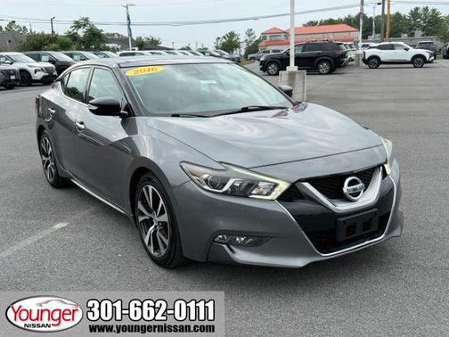 Gun Metallic 2016 Nissan Maxima 3.5 SL