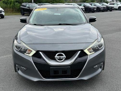 Gun Metallic 2016 Nissan Maxima 3.5 SL