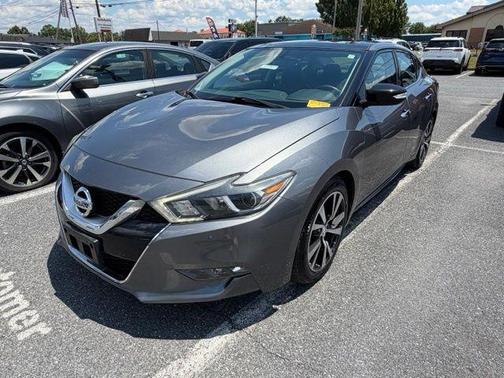 Gun Metallic 2016 Nissan Maxima 3.5 SL