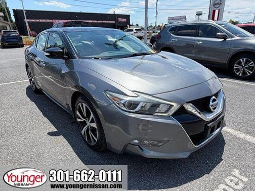 Gun Metallic 2016 Nissan Maxima 3.5 SL