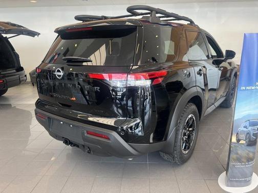 2025 Nissan Pathfinder Rock Creek 4WD