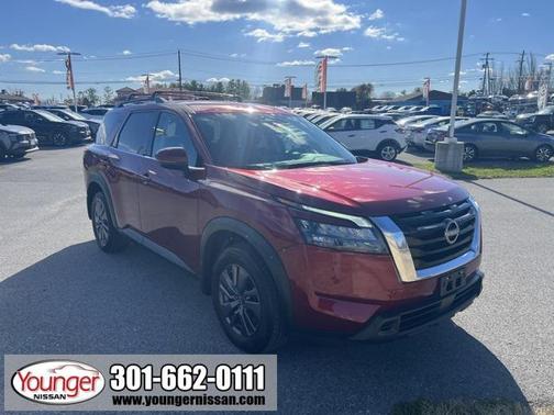 2023 Nissan Pathfinder SV 4WD