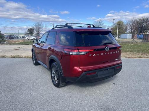 2023 Nissan Pathfinder SV 4WD