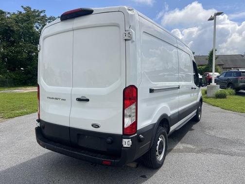 2020 Ford Transit-250 Base