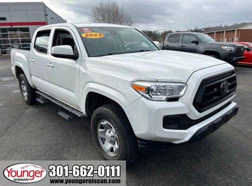 2022 Toyota Tacoma SR