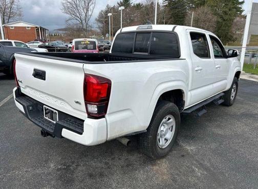 2022 Toyota Tacoma SR