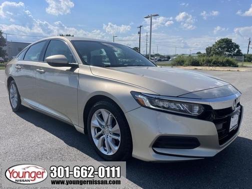 Photo 1 of 29 of 2018 Honda Accord LX