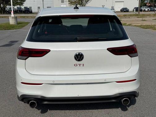 Opal White Pearl 2024 Volkswagen Golf GTI 2.0T S DSG